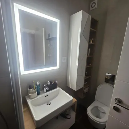 Liman 5 Riverside 209 I 109 With Free Private Parking Apartment Novi Sad