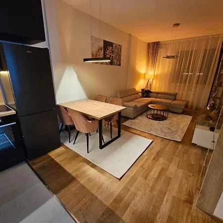 Liman 5 Riverside 209 I 109 With Free Private Parking Apartment Novi Sad