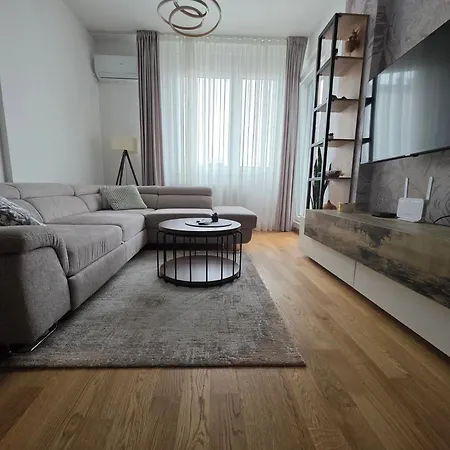 Liman 5 Riverside 209 I 109 With Free Private Parking * Novi Sad