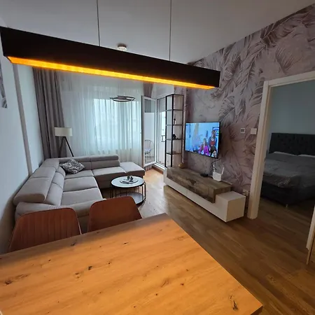 Liman 5 Riverside 209 I 109 With Free Private Parking *