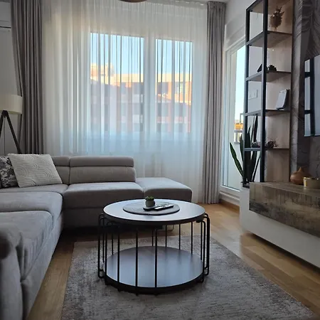 Liman 5 Riverside 209 I 109 With Free Private Parking Apartment