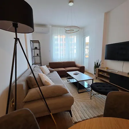 Liman 5 Riverside 209 I 109 With Free Private Parking Apartment Novi Sad