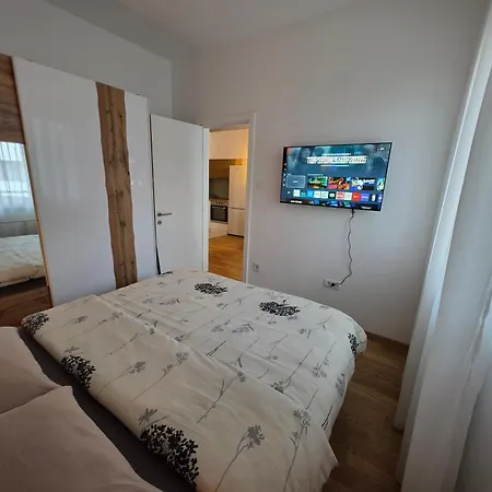 Liman 5 Riverside 209 I 109 With Free Private Parking * Novi Sad