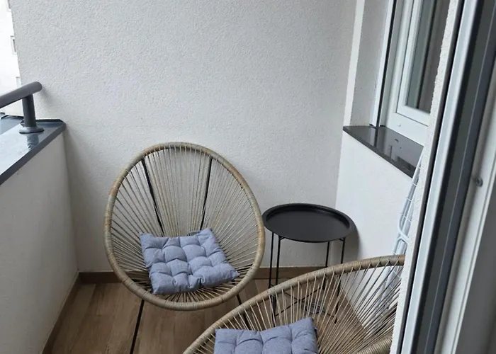 Liman 5 Riverside 209 I 109 With Free Private Parking *